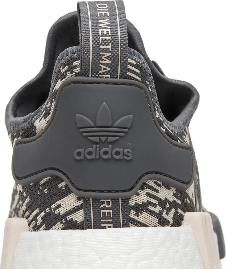 Adidas Foot Locker x NMD_R1 'Grey Four' sneakers, gray