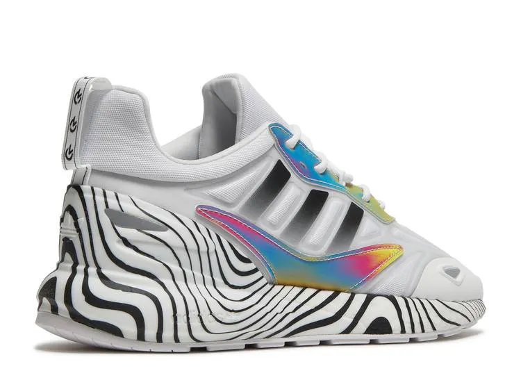 Adidas PATRICK MAHOMES X ZX 2K BOOST 'HYPNOTIC LINES' sneakers, white