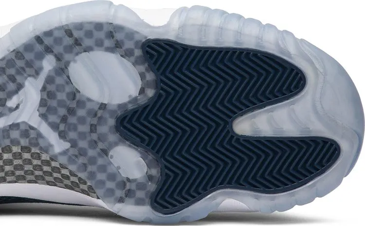 Air Jordan 11 Retro Low Navy Snakeskin 2019, white