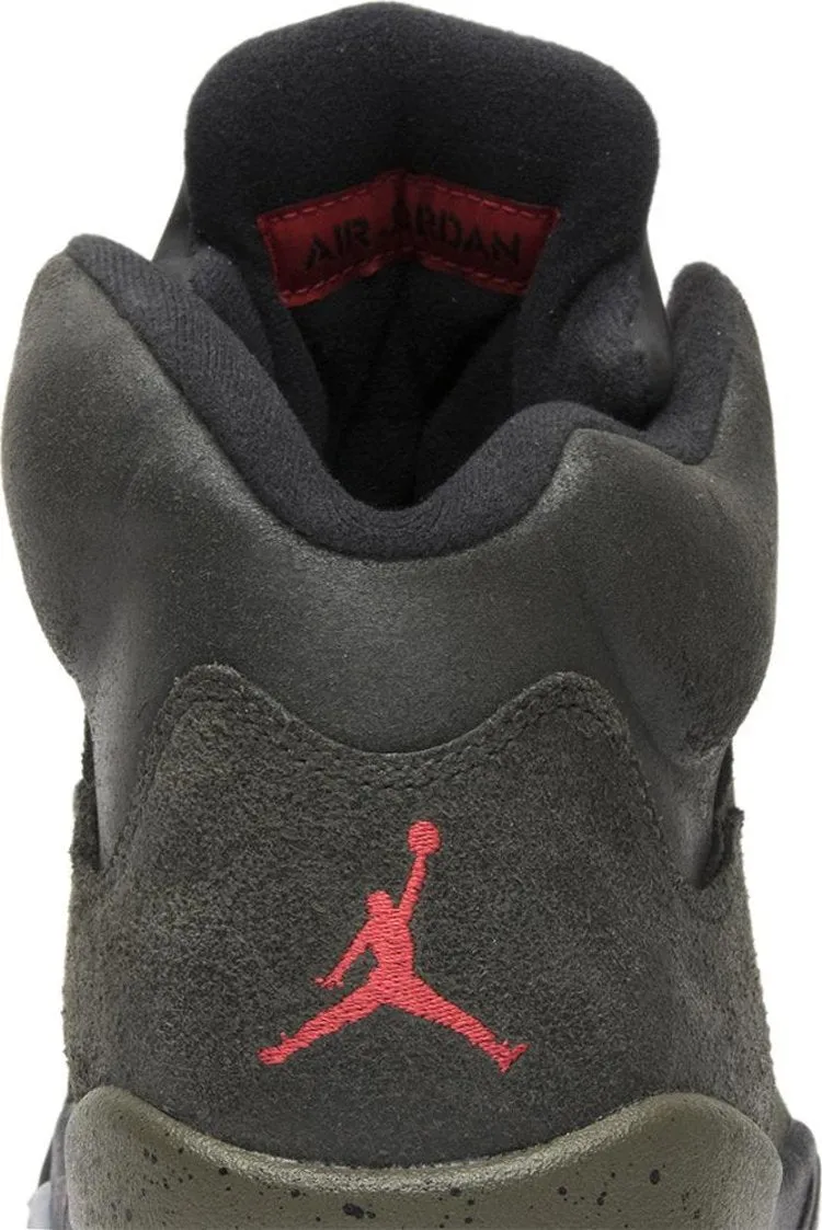 Air Jordan 5 Retro Fear sneakers, gray