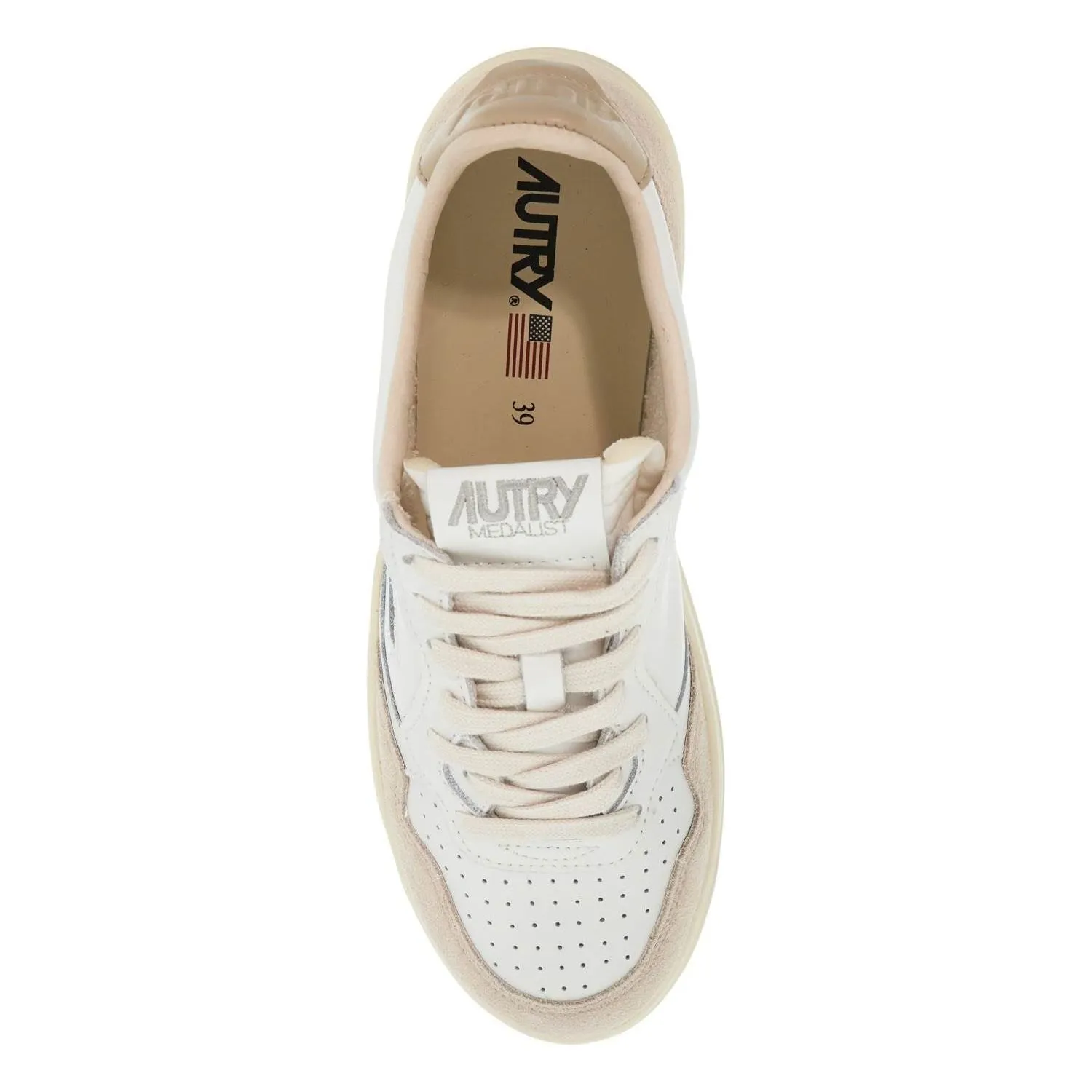 Autry leather medalist low sneakers