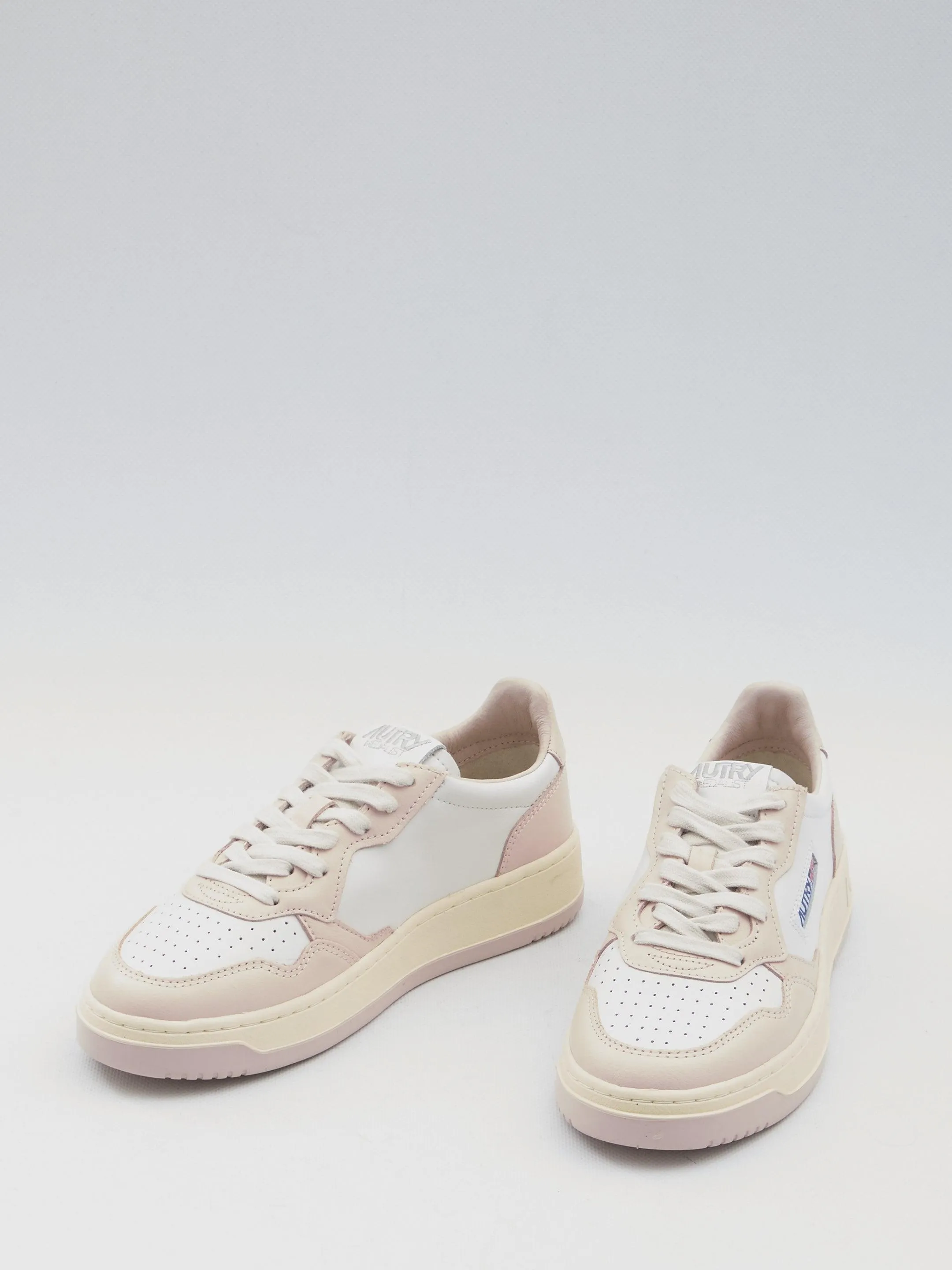 Autry Medalist Sneakers in Pink-White Tone