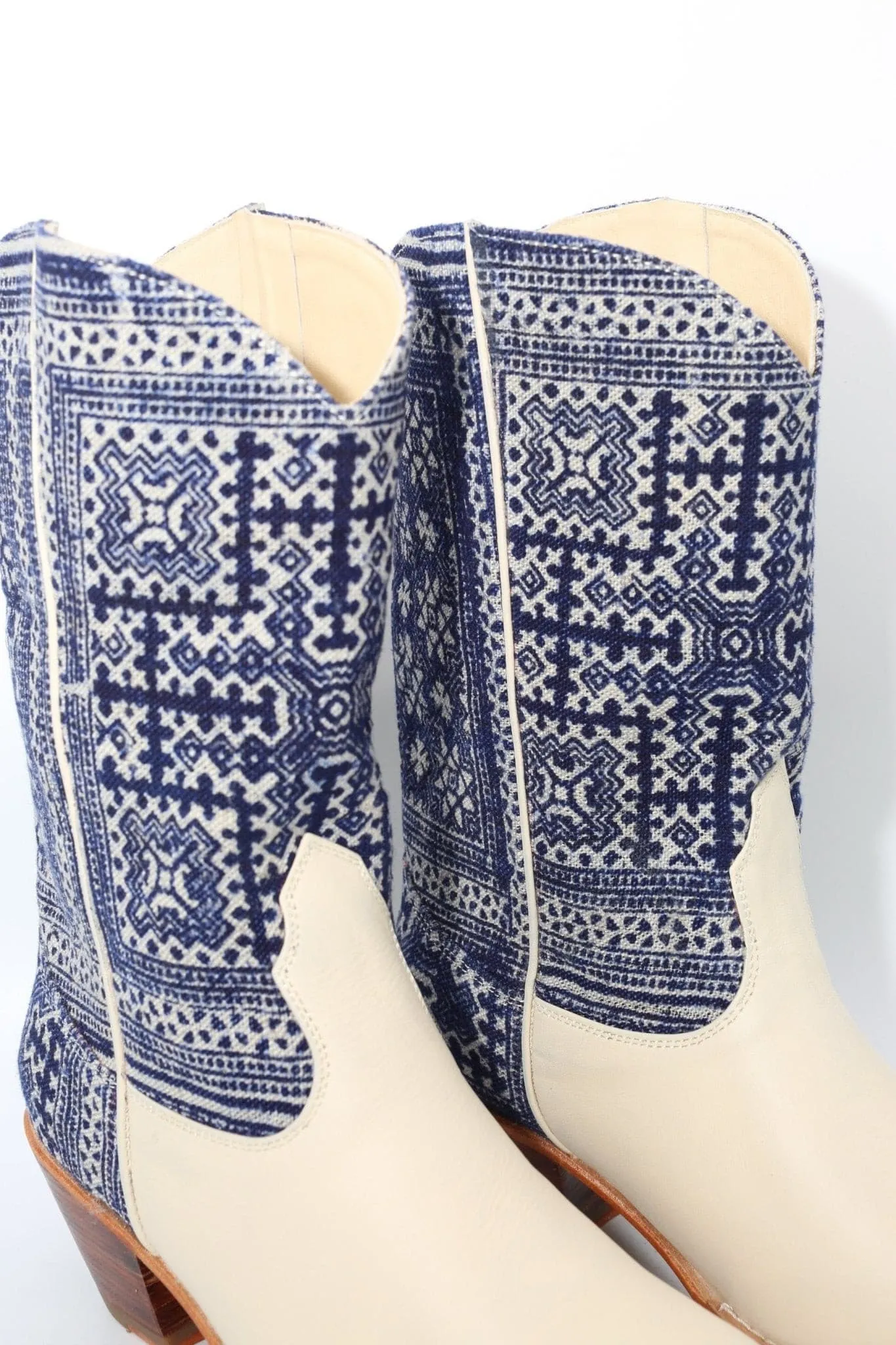 BATIK INDIGO WESTERN BOOTS MOLI