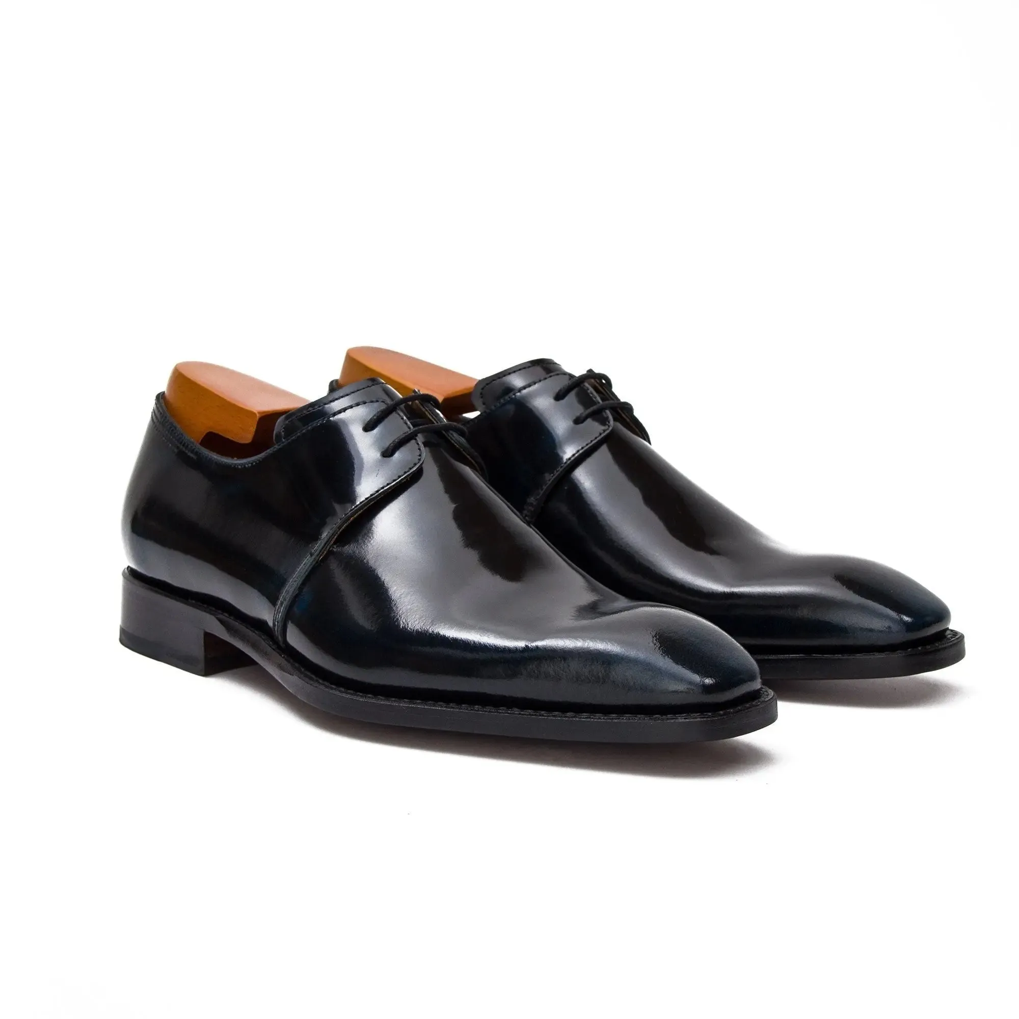 Goodyear welt derby patent leather shoes