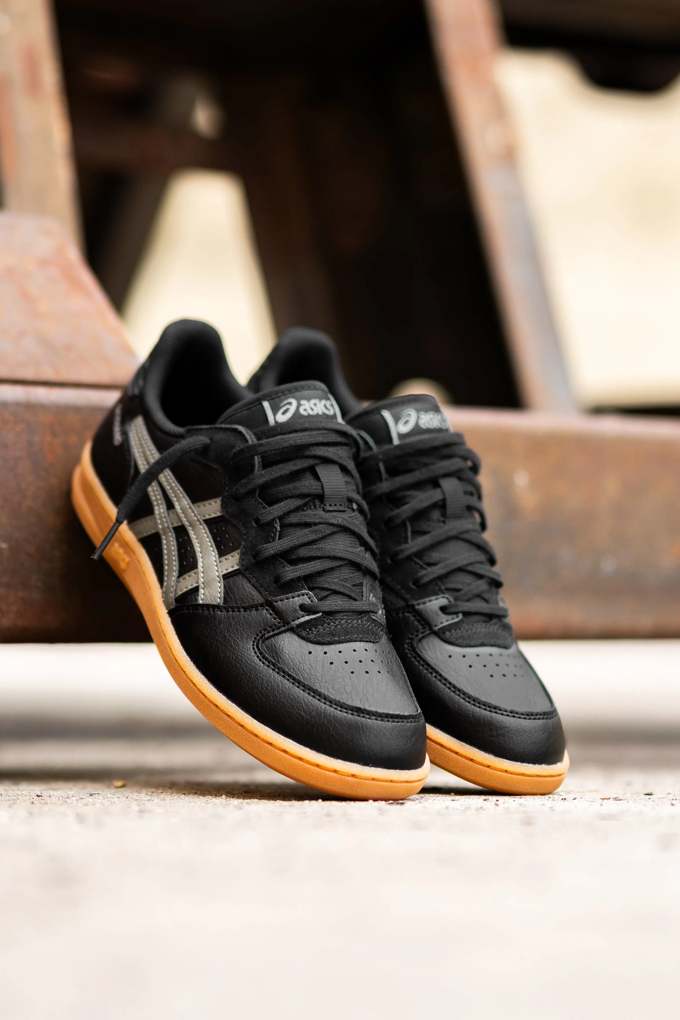 Men's Asics Skyhand OG (Black/Truffle Grey)