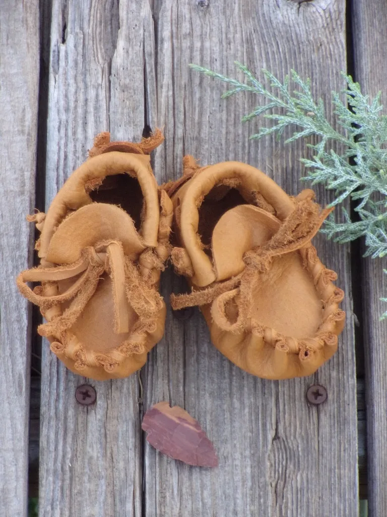 Newborn baby moccasins, baby shoes