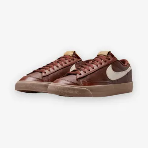 Nike Blazer Low '77 EMB Green Brown Pearl White DQ7670-200