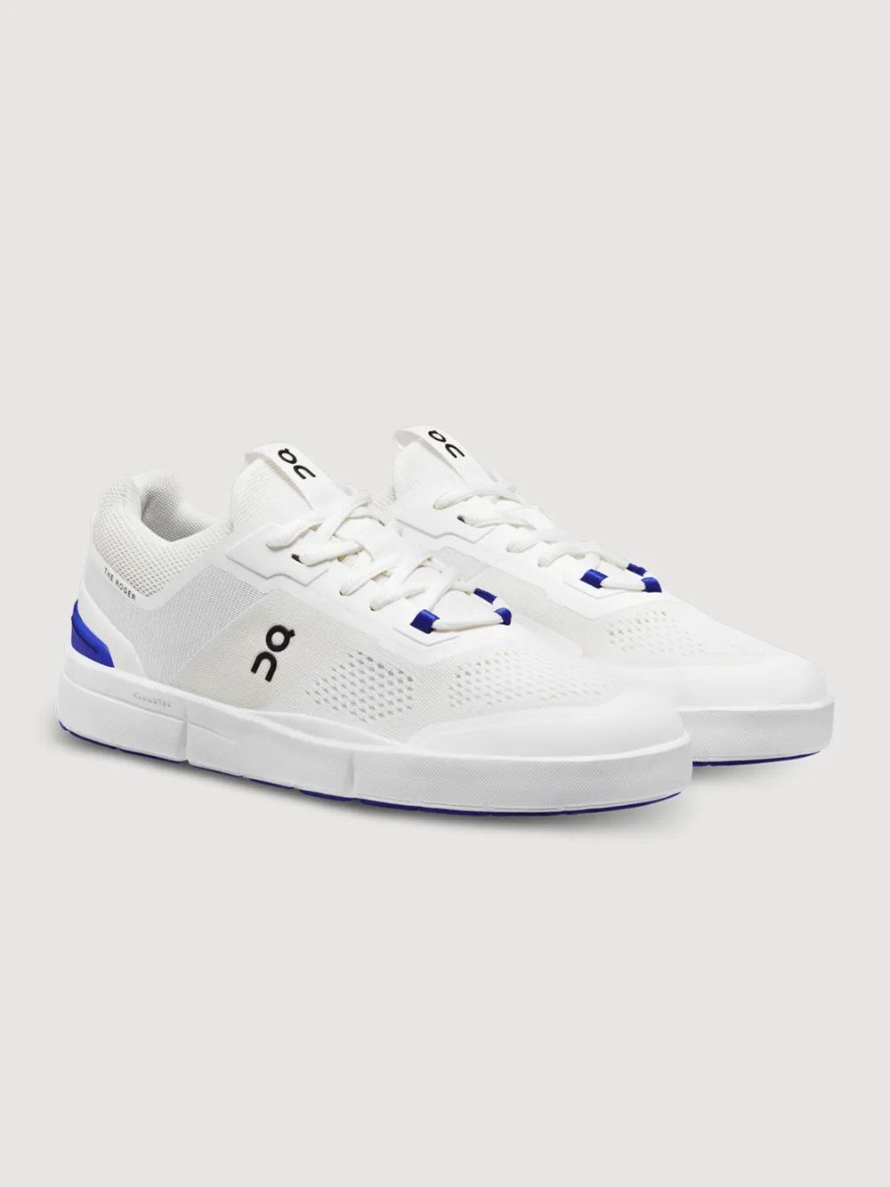 On Cloud Women’s The ROGER Spin Sneakers- Undyed/Indigo