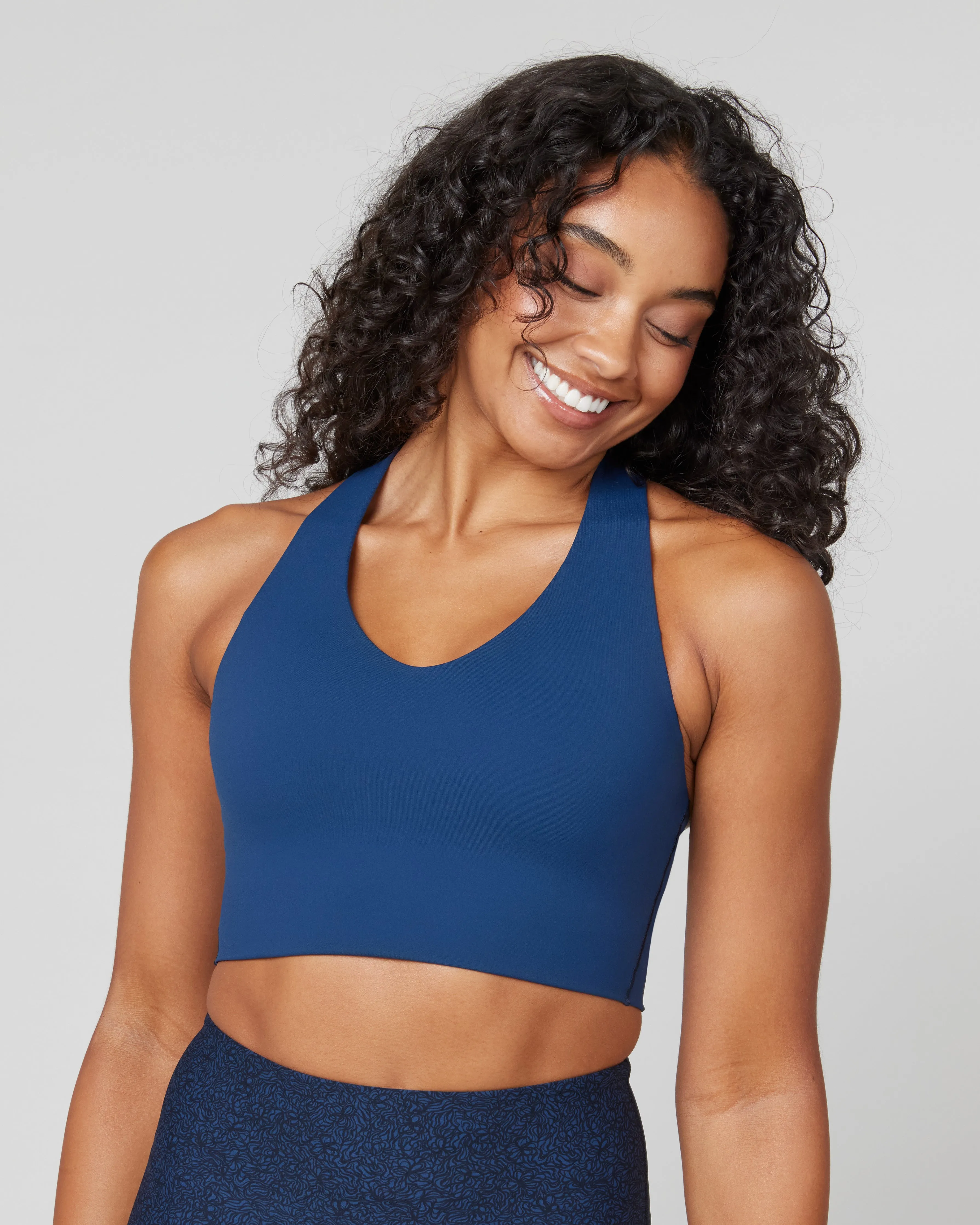 SPANXshape™ Get Moving Longline Sports Bra