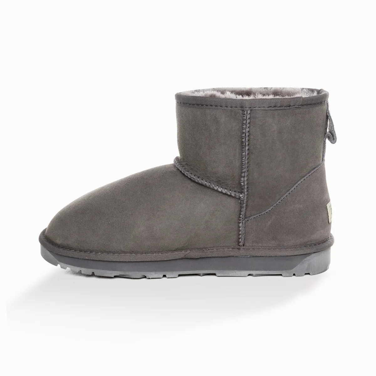 Ugg MenÔs Classic Mini Boots