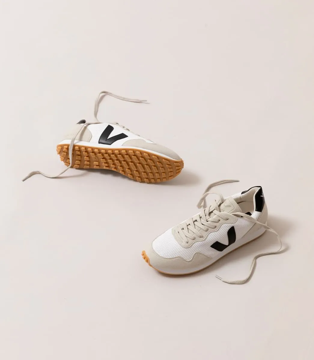 Veja - SDU REC Alveomesh in White Black Natural