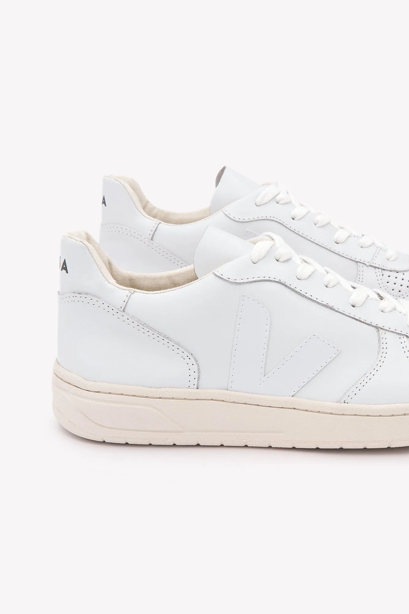 Veja V10 Sneaker