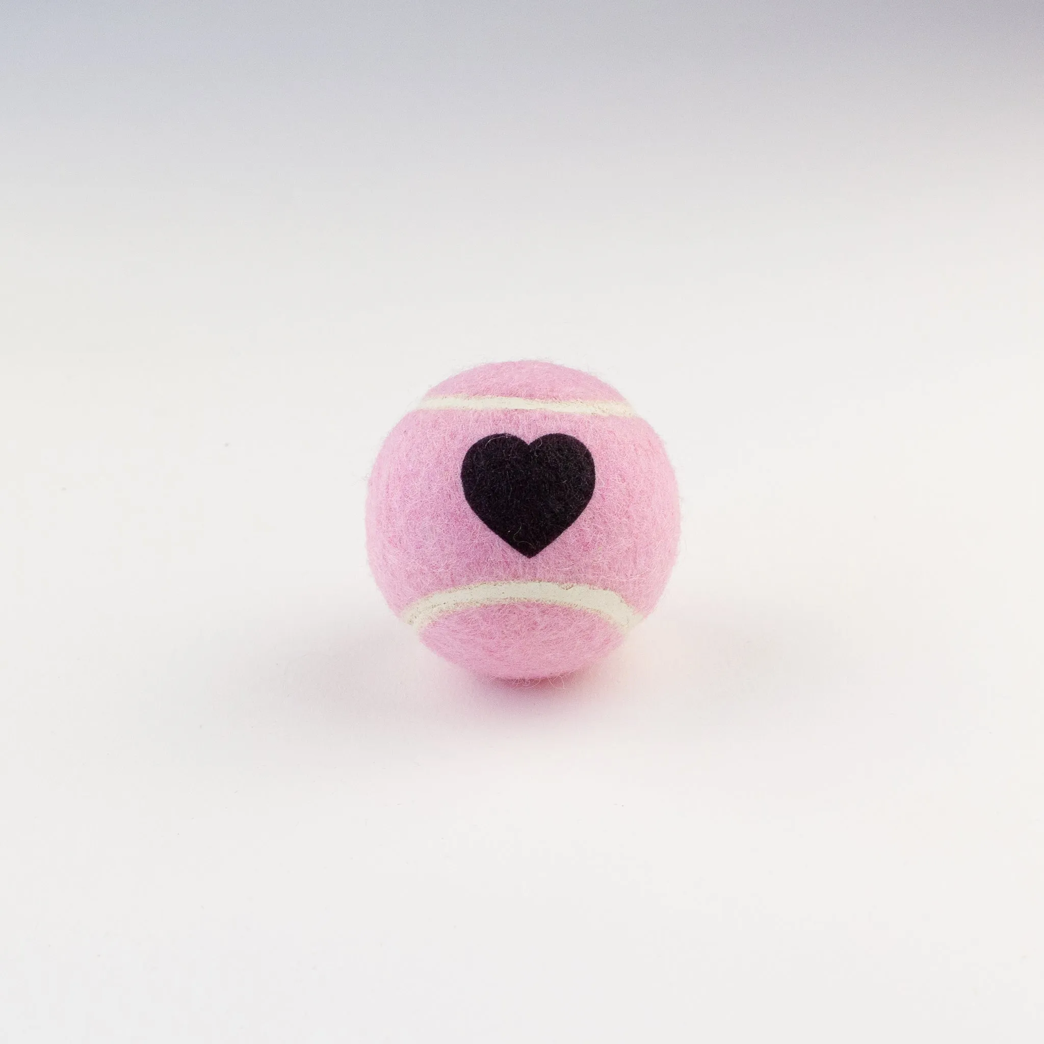 Willow Walks tennis ball in light pink with heart print